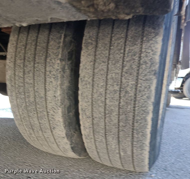 image for item DS7284 2006 International 4300 utility / service truck