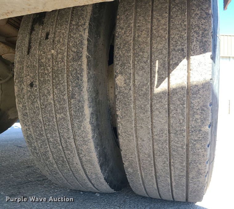 image for item DS7284 2006 International 4300 utility / service truck