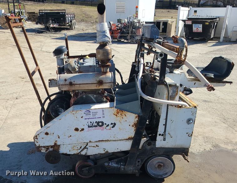 image for item DS7287 Meco concrete saw