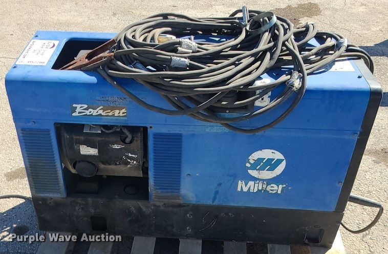 image for item DS7288 Miller Bobcat 225NT welder/generator