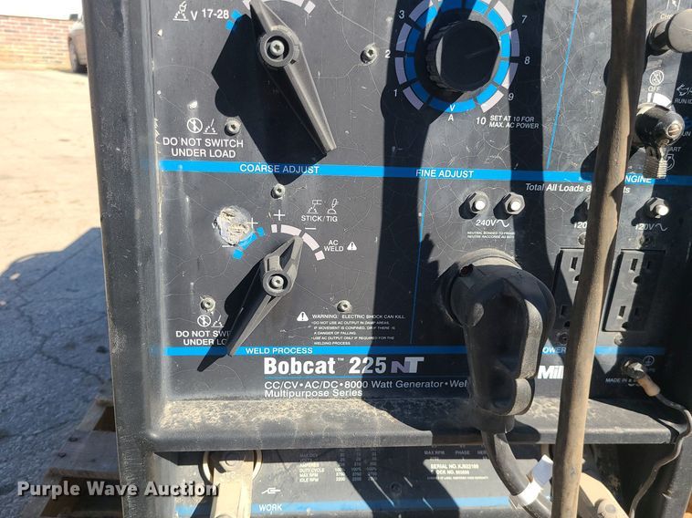 image for item DS7288 Miller Bobcat 225NT welder/generator