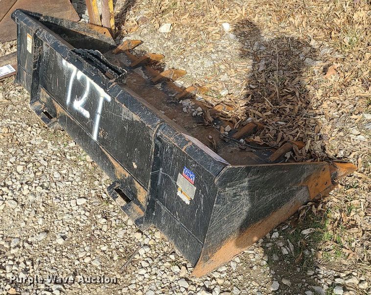 image for item DS7295 2020 Paladin skid steer bucket