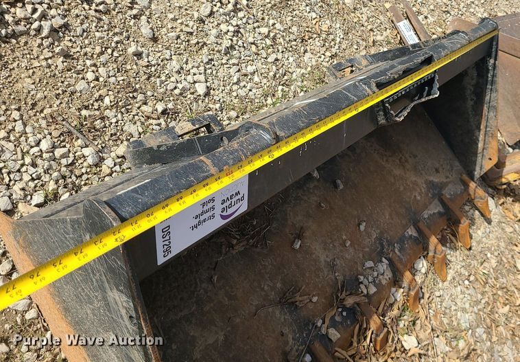 image for item DS7295 2020 Paladin skid steer bucket