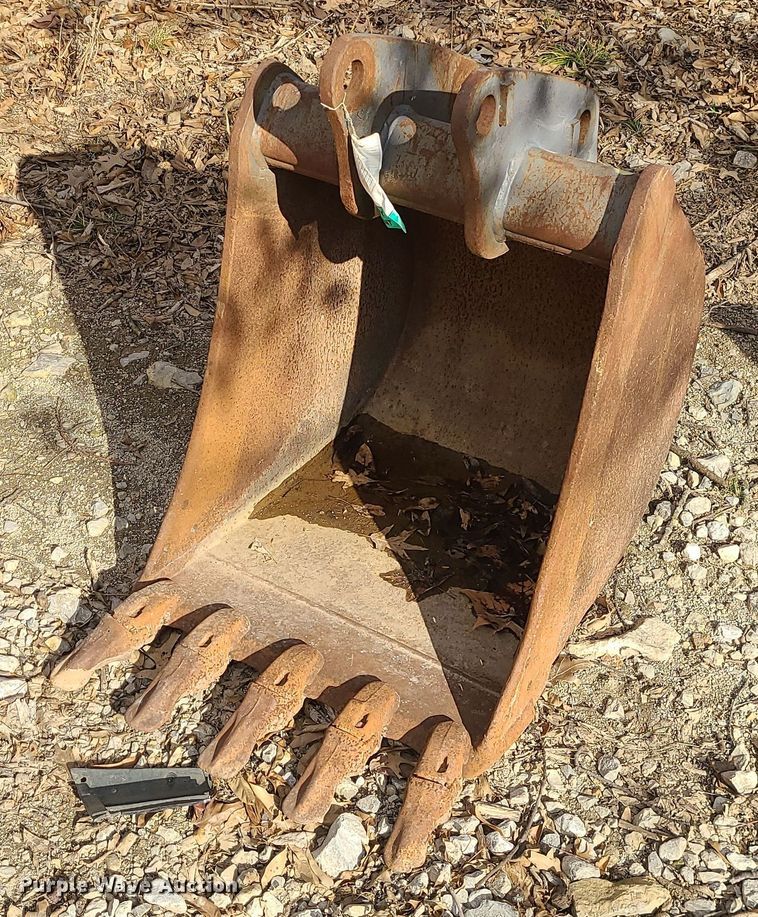 image for item DS7299 Excavator bucket