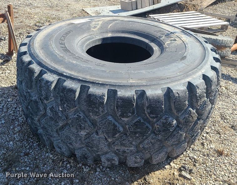 image for item DS7321 Double Coin Rem-2  29.5R25 wheel loader tire