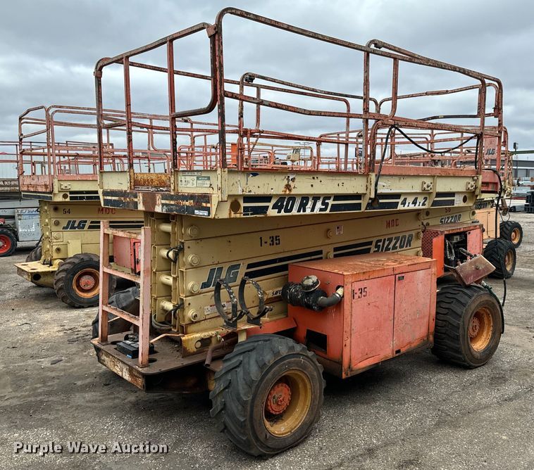 image for item DV9807 1997 JLG 40RTS scissor lift