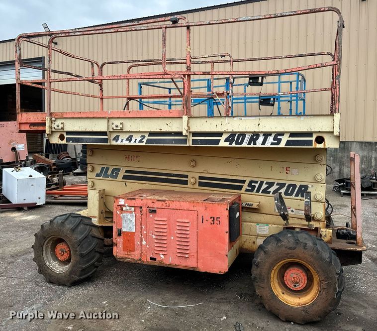 image for item DV9807 1997 JLG 40RTS scissor lift