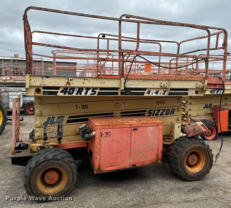 image for item DV9807 1997 JLG 40RTS scissor lift
