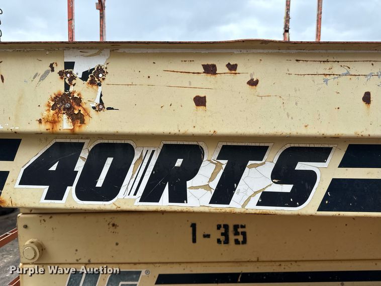 image for item DV9807 1997 JLG 40RTS scissor lift