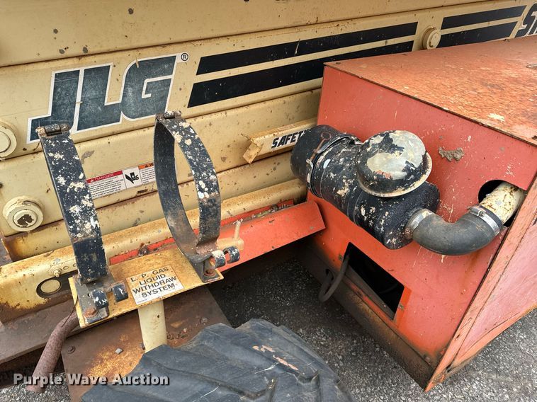 image for item DV9807 1997 JLG 40RTS scissor lift
