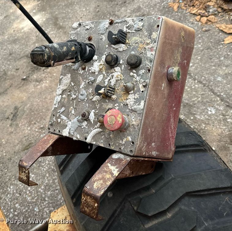 image for item DV9807 1997 JLG 40RTS scissor lift