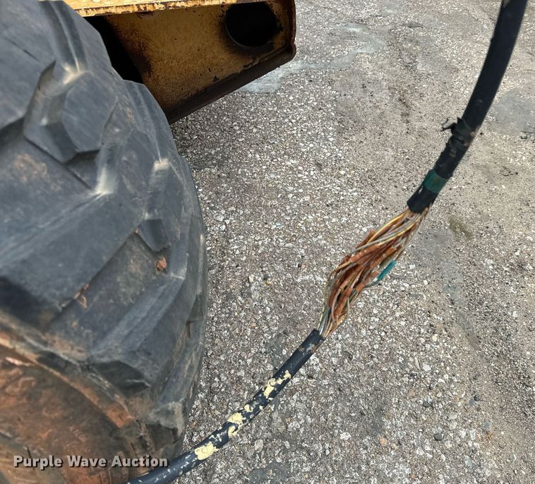 image for item DV9807 1997 JLG 40RTS scissor lift