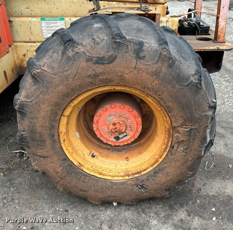 image for item DV9807 1997 JLG 40RTS scissor lift