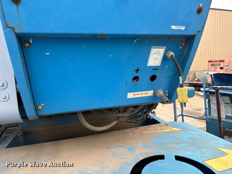 image for item DV9808 2005 Genie Z80/60 boom lift