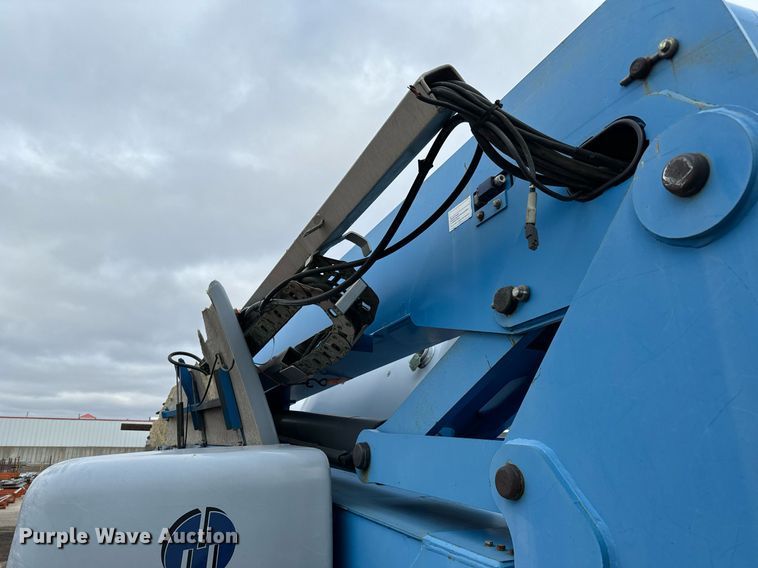 image for item DV9808 2005 Genie Z80/60 boom lift