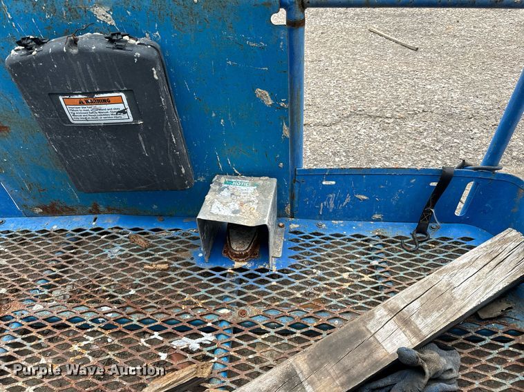 image for item DV9808 2005 Genie Z80/60 boom lift