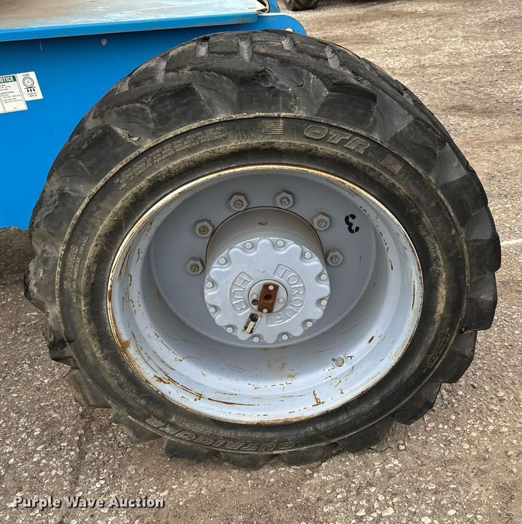 image for item DV9808 2005 Genie Z80/60 boom lift