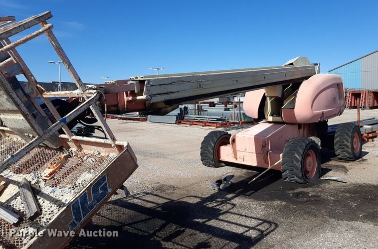 image for item DV9810 JLG 600S boom lift
