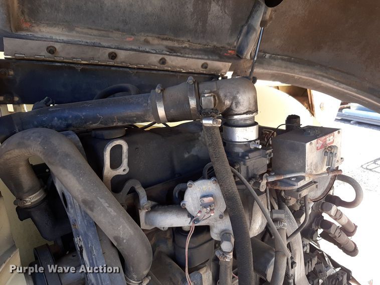 image for item DV9810 JLG 600S boom lift