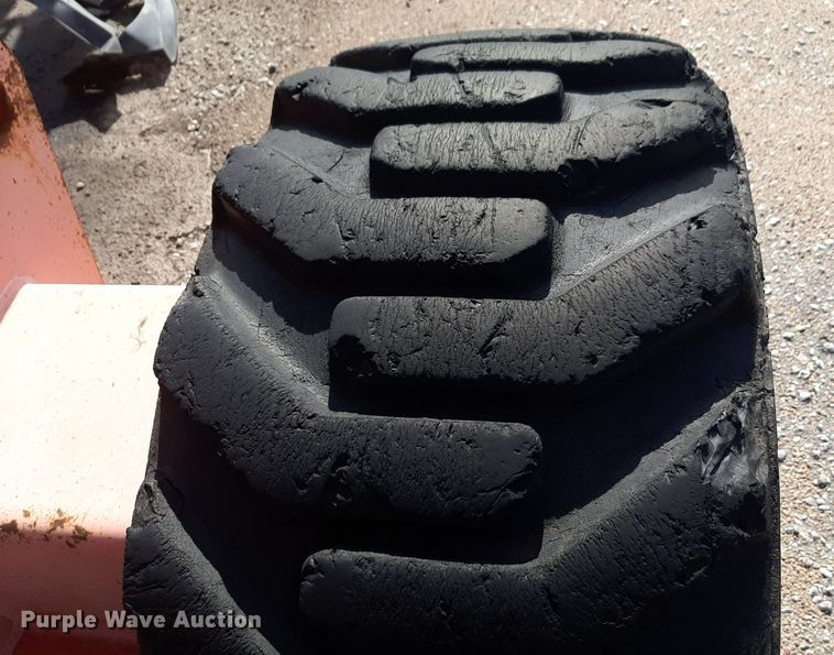 image for item DV9810 JLG 600S boom lift