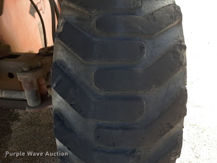 image for item DV9810 JLG 600S boom lift