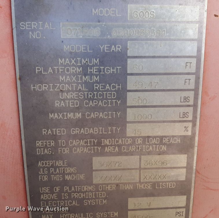 image for item DV9810 JLG 600S boom lift