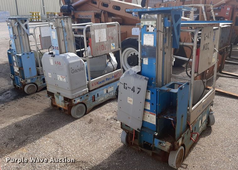 image for item DV9811 (3) Genie Runabout vertical lifts