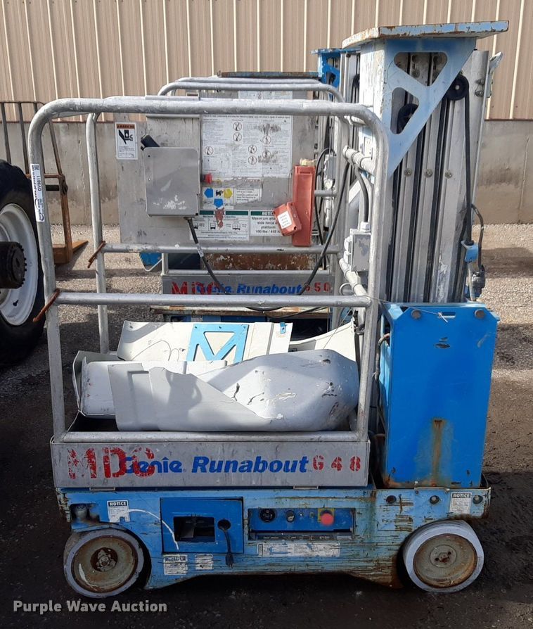 image for item DV9811 (3) Genie Runabout vertical lifts