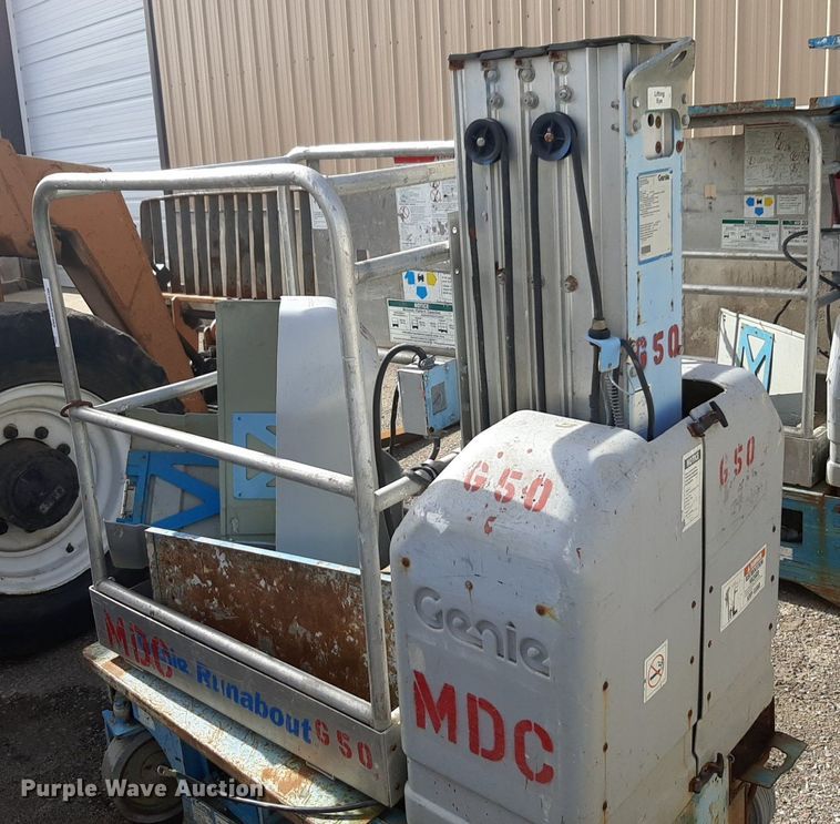 image for item DV9811 (3) Genie Runabout vertical lifts