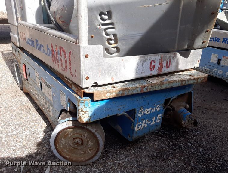 image for item DV9811 (3) Genie Runabout vertical lifts