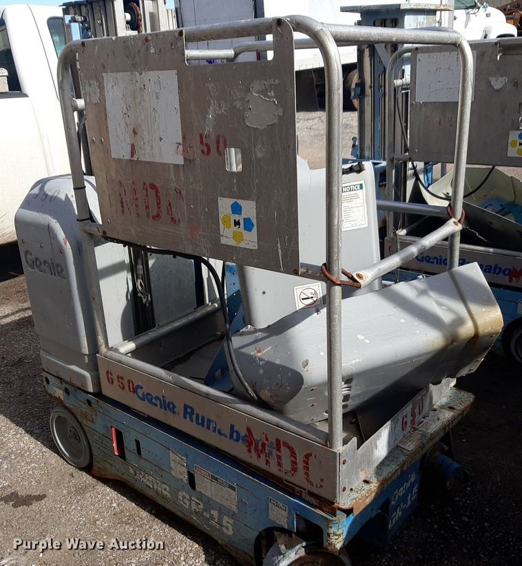 image for item DV9811 (3) Genie Runabout vertical lifts