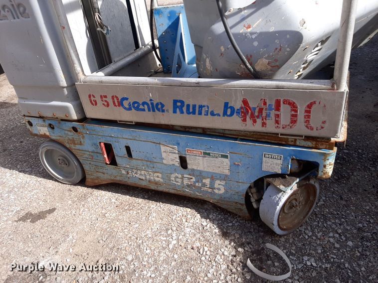 image for item DV9811 (3) Genie Runabout vertical lifts