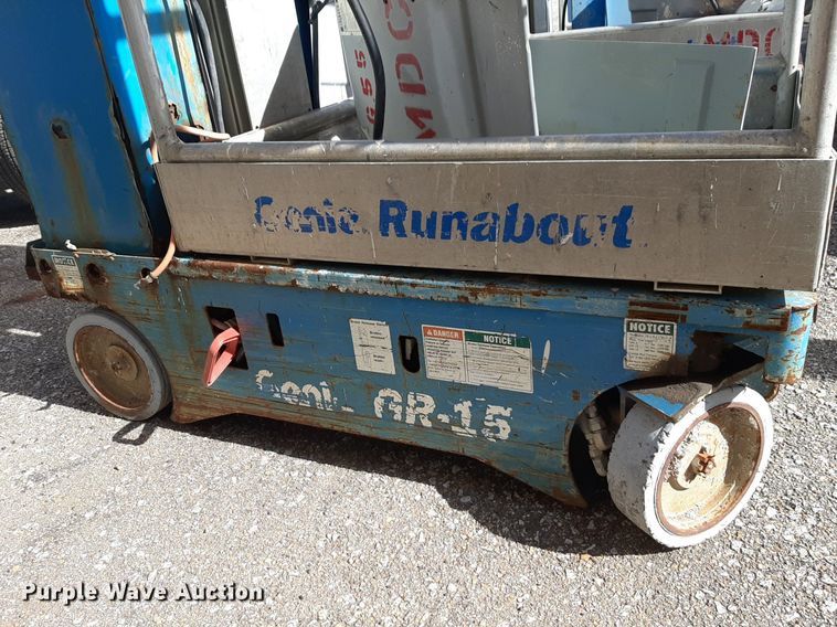 image for item DV9811 (3) Genie Runabout vertical lifts