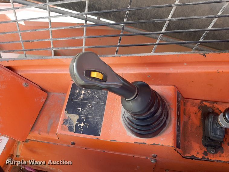 image for item DV9813 Lull 944E-42 telehandler