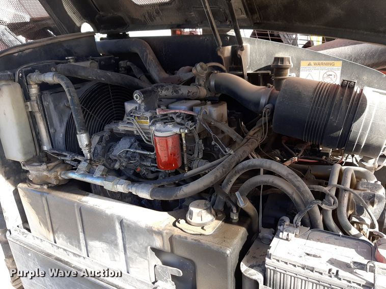 image for item DV9813 Lull 944E-42 telehandler