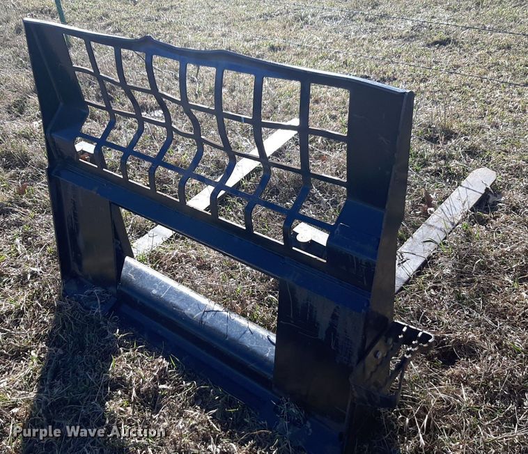 image for item DV9820 Skid steer forks