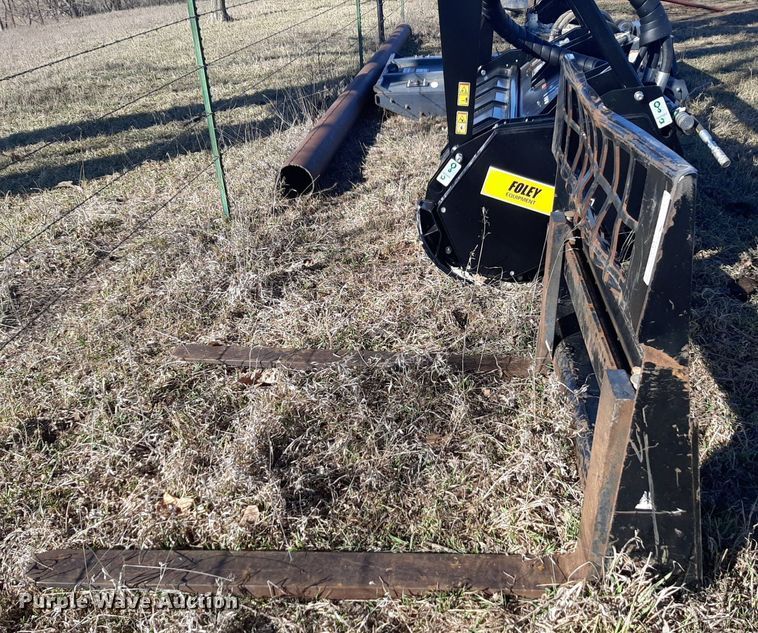 image for item DV9820 Skid steer forks