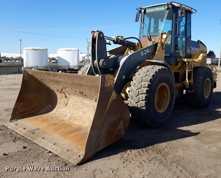 image for item DV9843 2007 John Deere 624J wheel loader