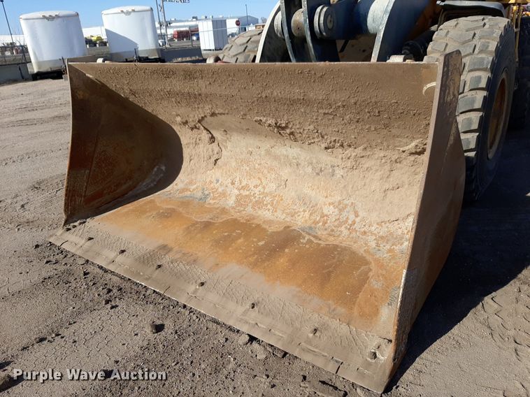 image for item DV9843 2007 John Deere 624J wheel loader