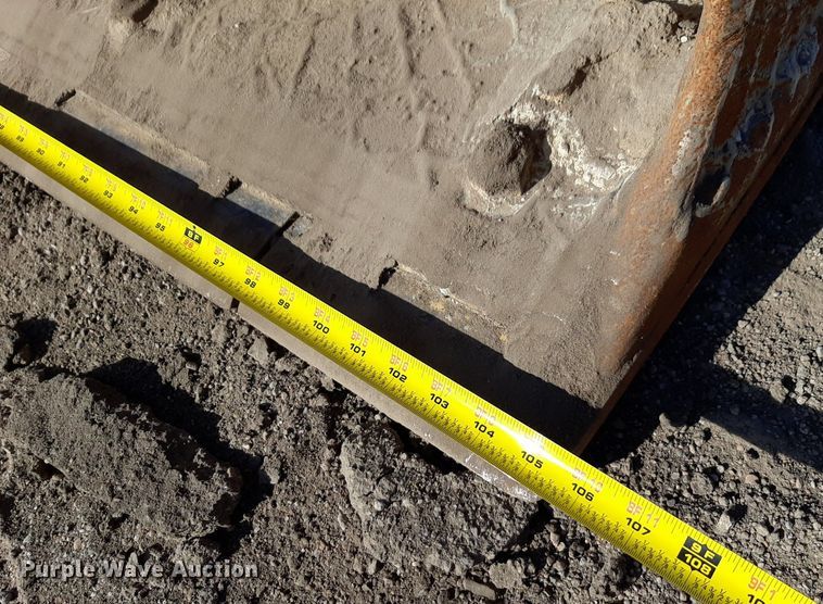 image for item DV9843 2007 John Deere 624J wheel loader