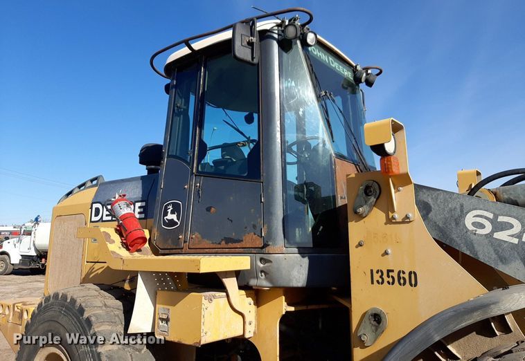 image for item DV9843 2007 John Deere 624J wheel loader