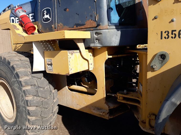 image for item DV9843 2007 John Deere 624J wheel loader