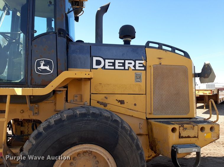 image for item DV9843 2007 John Deere 624J wheel loader