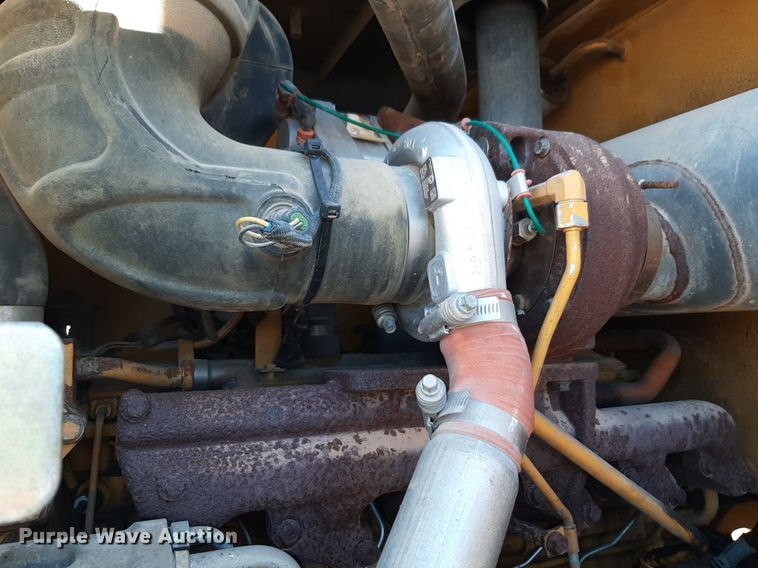 image for item DV9843 2007 John Deere 624J wheel loader