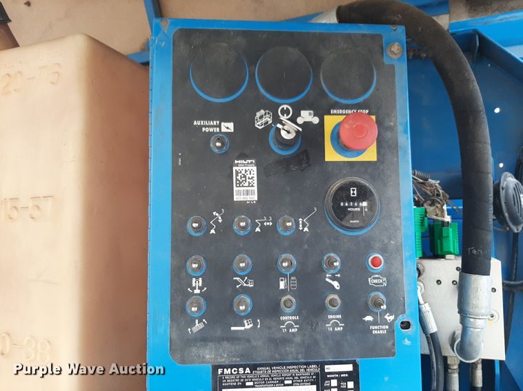 image for item DV9851 2003 Genie Z-60/34 boom lift