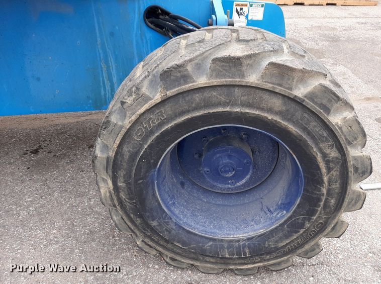 image for item DV9851 2003 Genie Z-60/34 boom lift