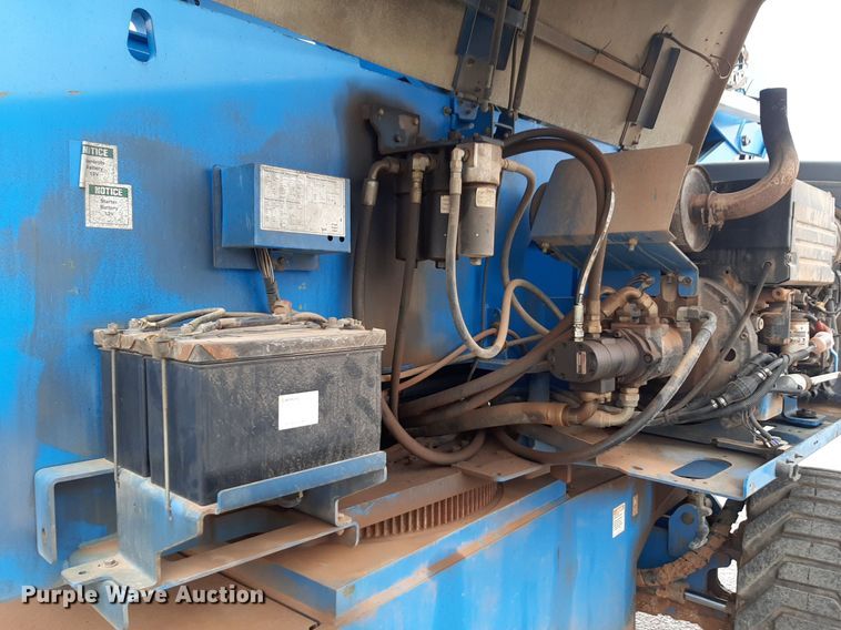 image for item DV9853 2004 Genie Z-80/60 boom lift