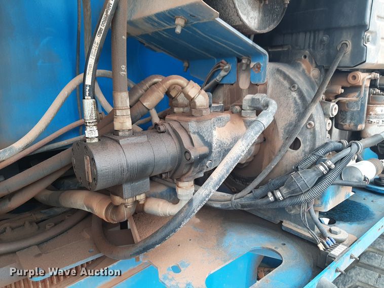 image for item DV9853 2004 Genie Z-80/60 boom lift