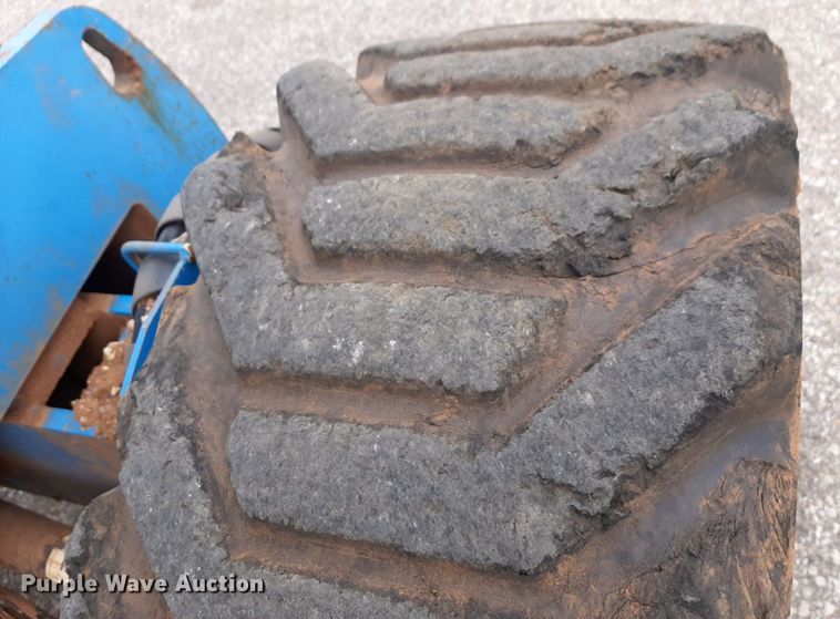 image for item DV9853 2004 Genie Z-80/60 boom lift