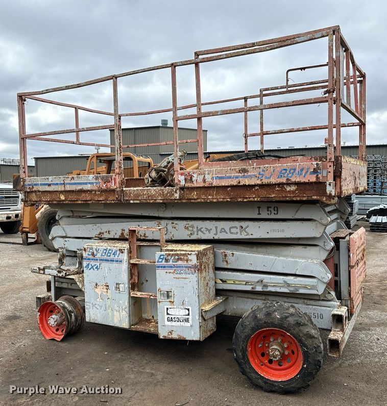 image for item DV9855 Skyjack  SJ8841  scissor lift